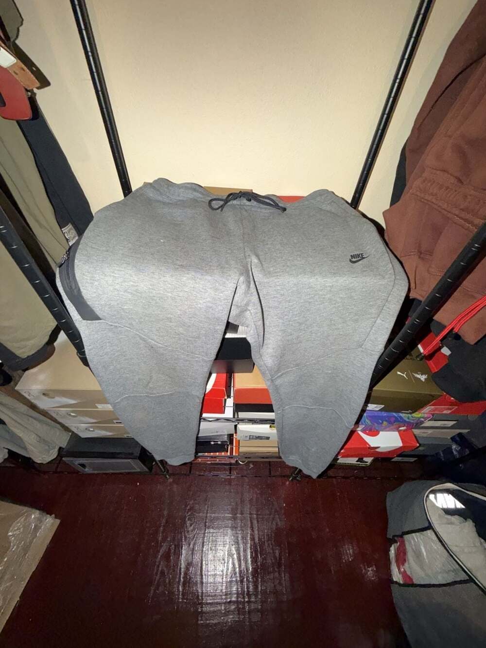 Nike Tech Fleece Joggers Size XL Grey Sweatpants